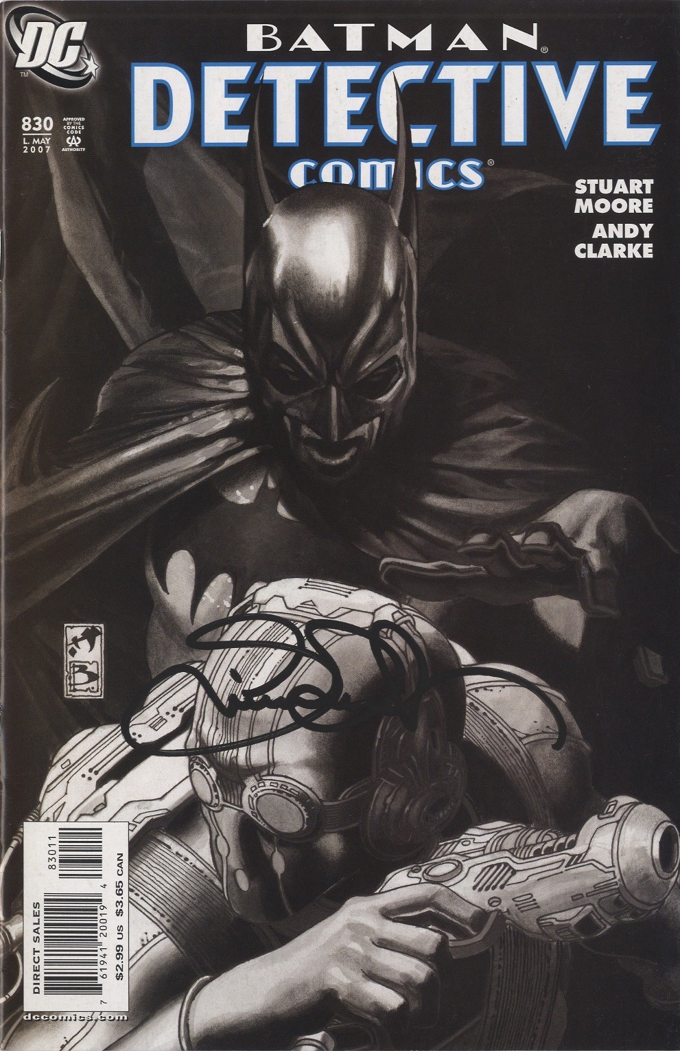 Detective Comics #830 di Simone Bianchi